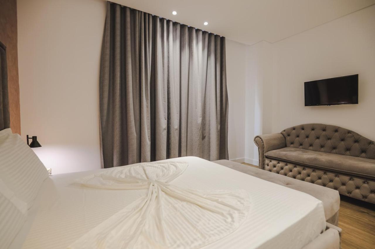 Luxury Villa Alisja Sarande With Private Beach Екстериор снимка