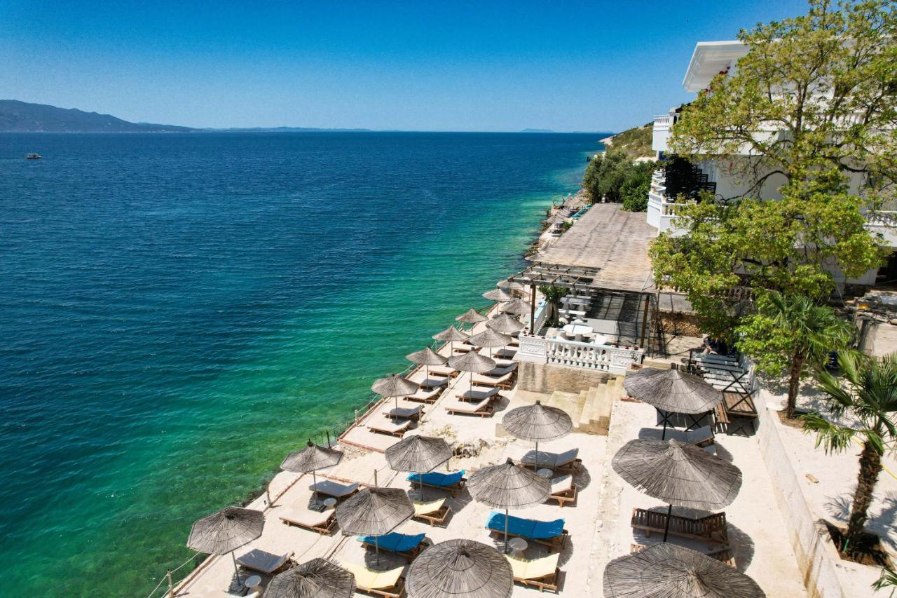 Luxury Villa Alisja Sarande With Private Beach Екстериор снимка